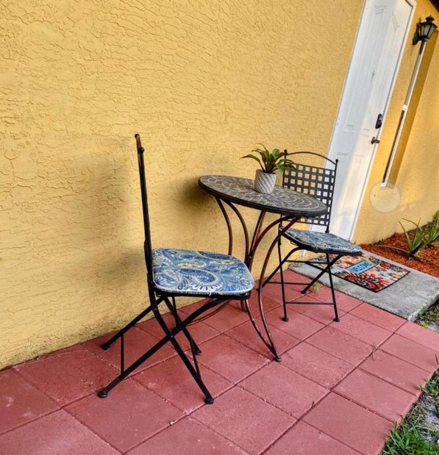 A Treasure Coast Gem- Private Entrance And Private Bathroom Port St. Lucie Buitenkant foto